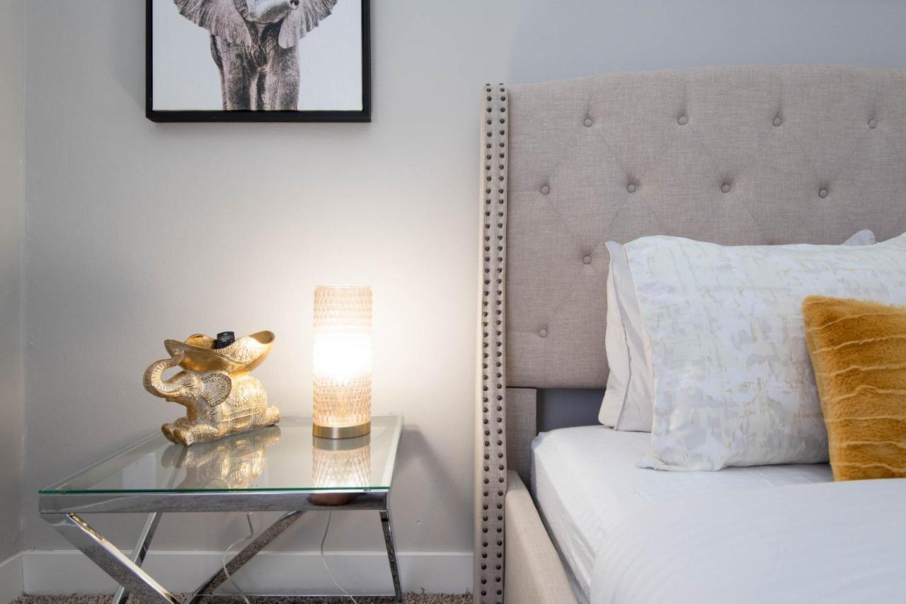 Luxury One Bedroom Apartments Free Parking&Pool Los Angeles Buitenkant foto