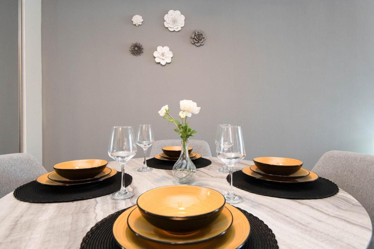 Luxury One Bedroom Apartments Free Parking&Pool Los Angeles Buitenkant foto