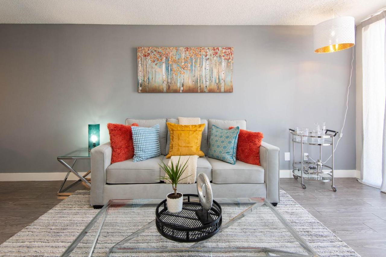 Luxury One Bedroom Apartments Free Parking&Pool Los Angeles Buitenkant foto