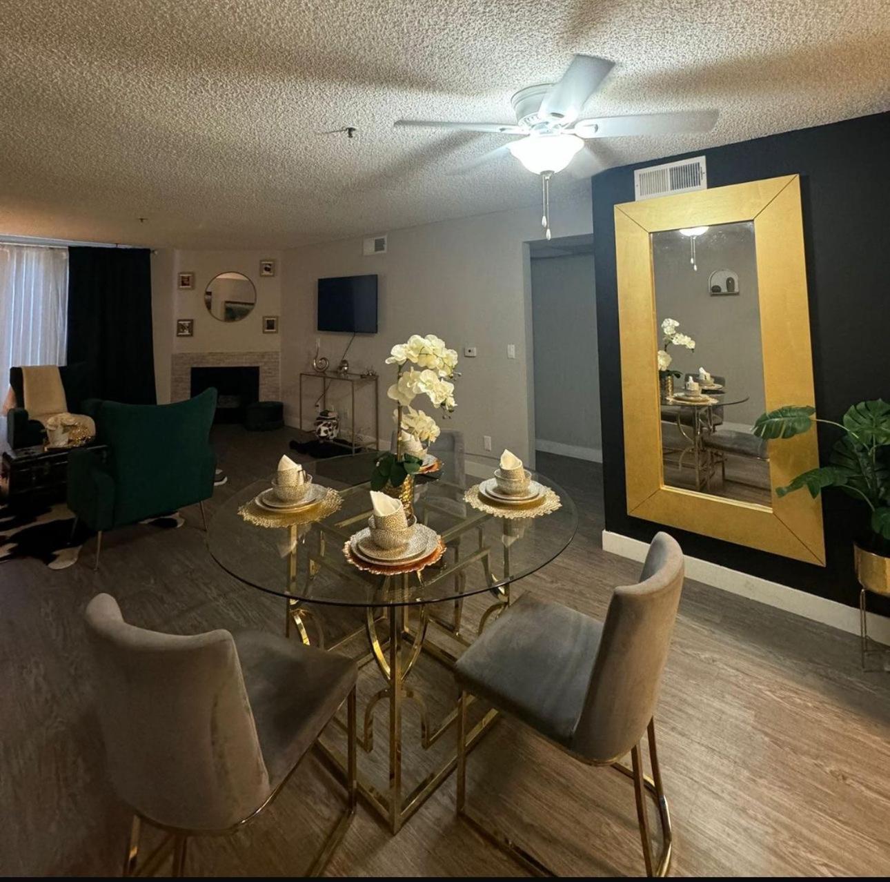 Luxury One Bedroom Apartments Free Parking&Pool Los Angeles Buitenkant foto